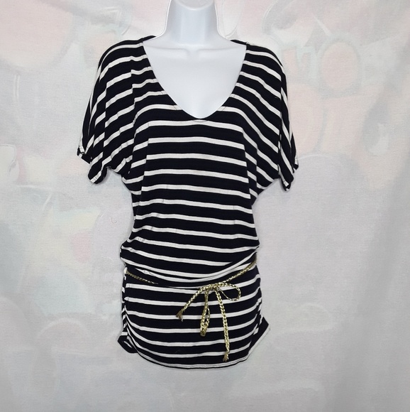 V-Neck Belted Tunic - Picture 1 of 1
